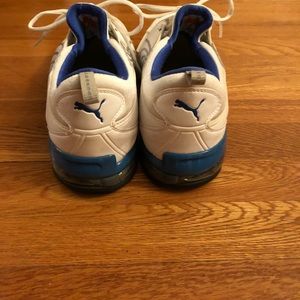 Men’s Puma sneakers